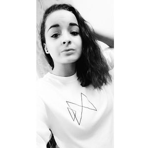 Meet your Posher, Destini